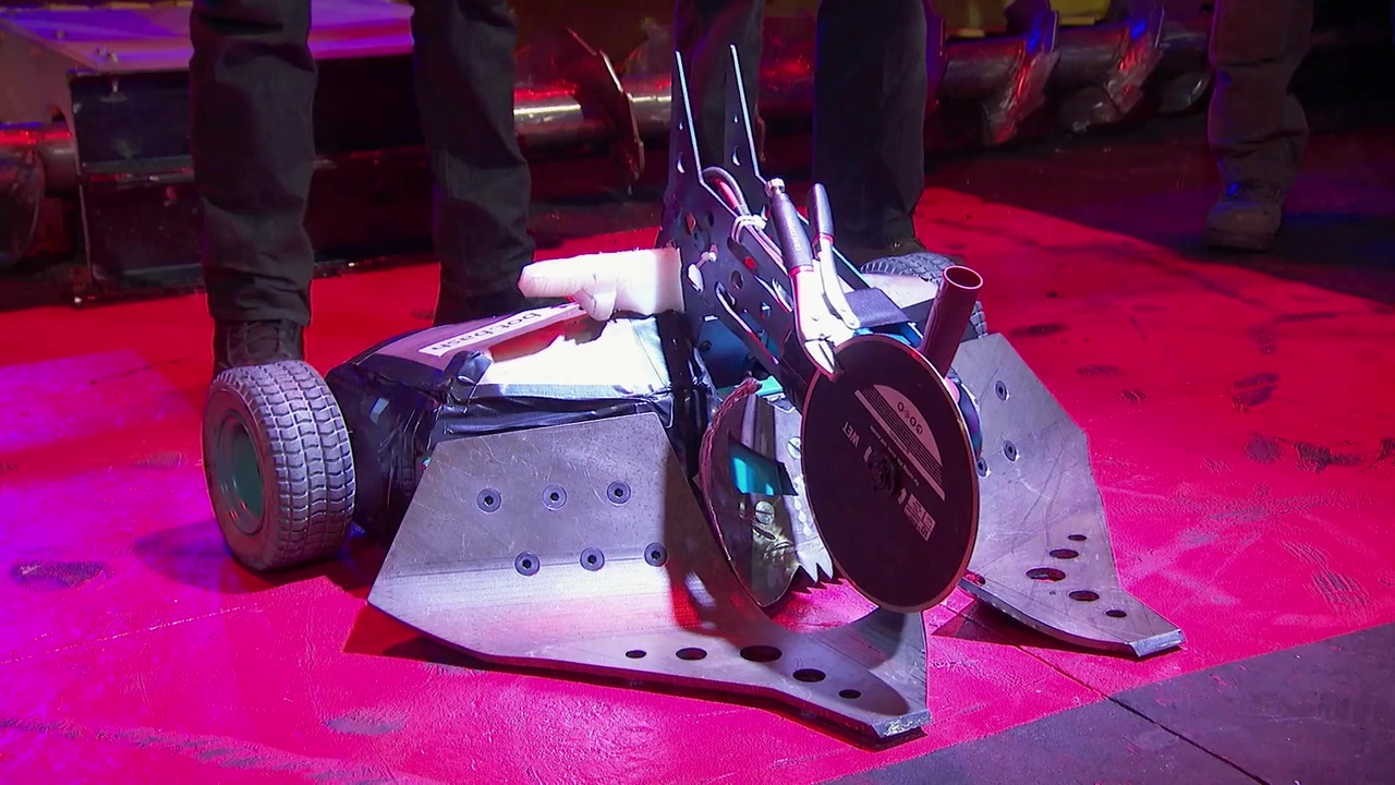 BattleBots: S8 E17 - BattleBots Update